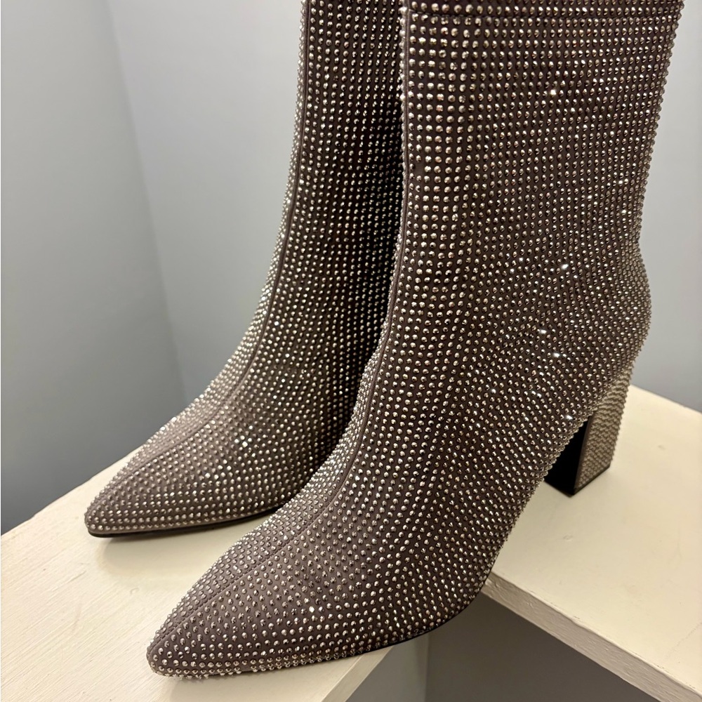 Elegant Sparkling Gray Party shoes